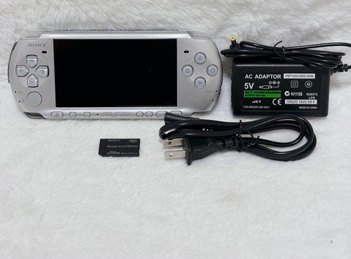 Ottima sony psp 3000 silver - ottima,